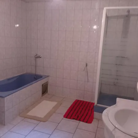 Maison Avec Piscine Holiday home